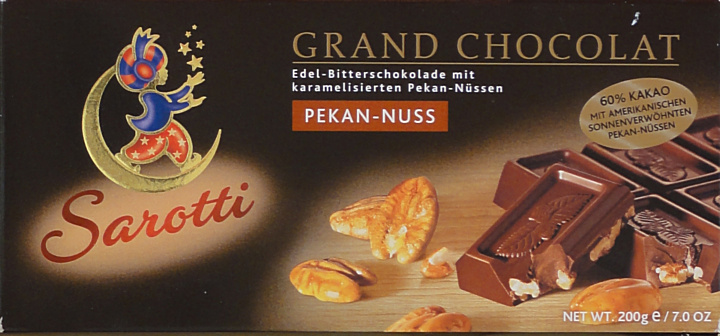 Sarotti grand chocolat pekan nuss.jpg